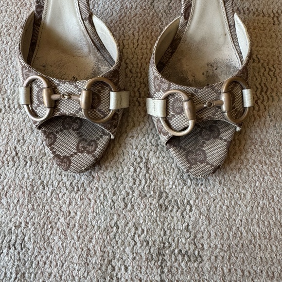 Gucci Niagara Lux D'Orsay Pump - Picture 5 of 13